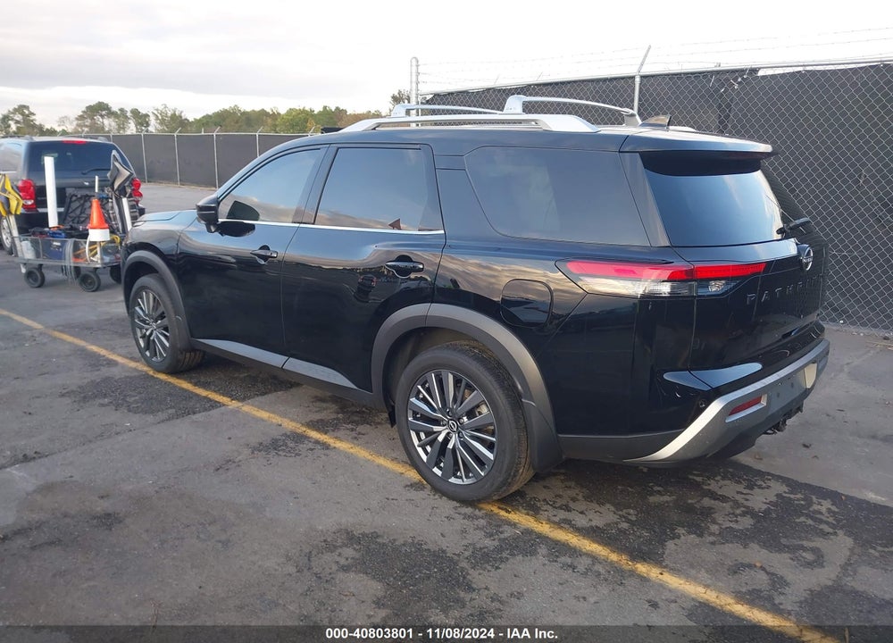 2022 NISSAN PATHFINDER SL 2WD VIN: 5N1DR3CB2NC232526