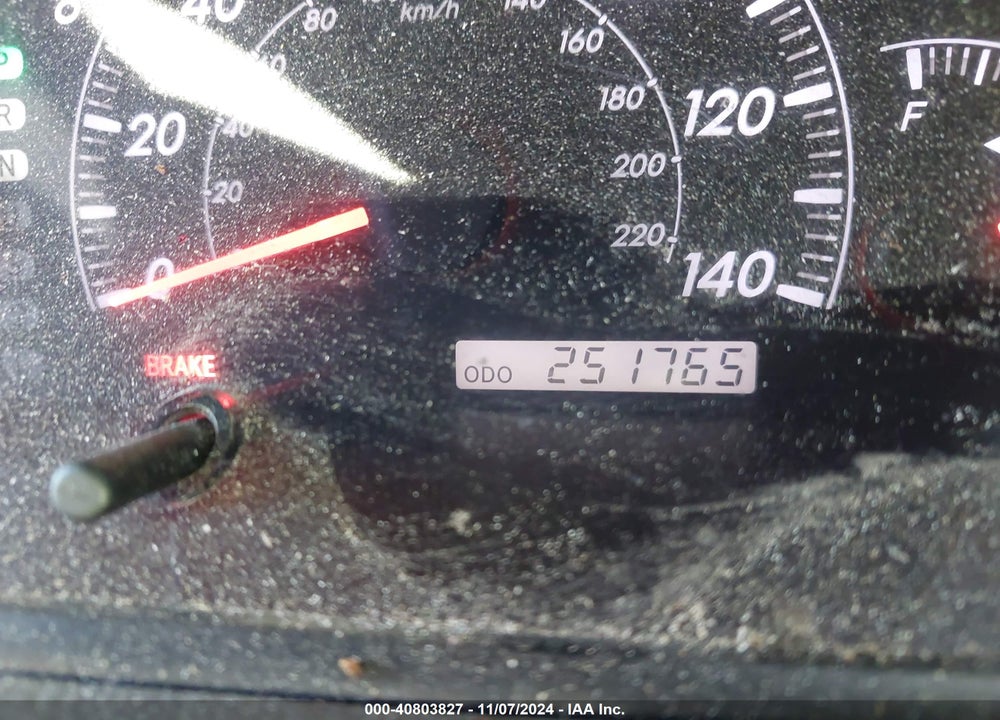 2005 TOYOTA CAMRY LE VIN: 4T1BE32K85U023841