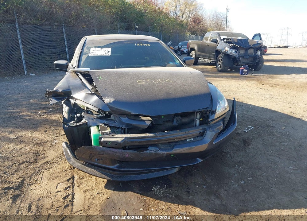 2004 HONDA ACCORD SDN EX VIN: 1HGCM55654A123905