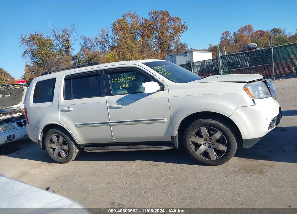 2014 HONDA PILOT TOURING VIN: 5FNYF4H97EB036630