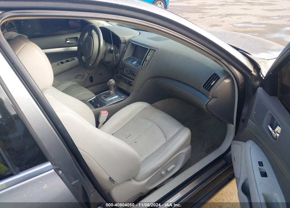 2011 INFINITI G37X VIN: JN1CV6AR7BM402465