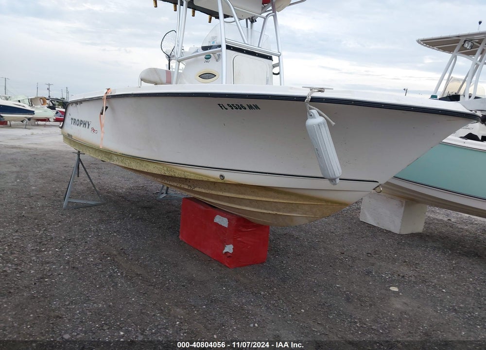 2003 BAYLINER BOAT VIN: THMA85FAD303