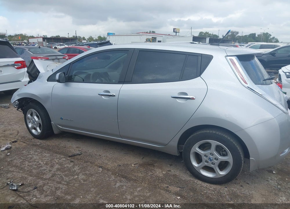 2014 NISSAN LEAF SV VIN: 1N4AZ0CP4EC333641