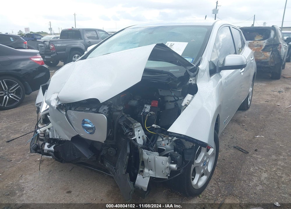 2014 NISSAN LEAF SV VIN: 1N4AZ0CP4EC333641
