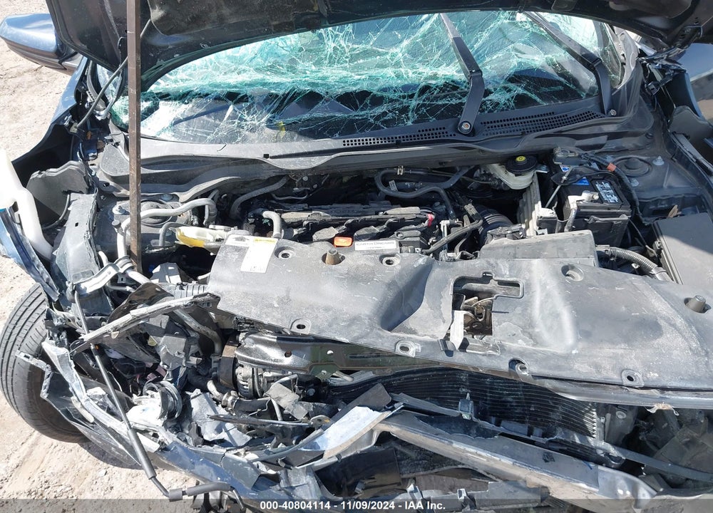 2018 HONDA CIVIC LX VIN: 2HGFC2F5XJH564303