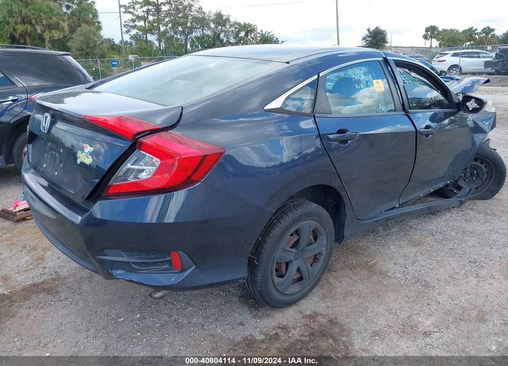 2018 HONDA CIVIC LX VIN: 2HGFC2F5XJH564303