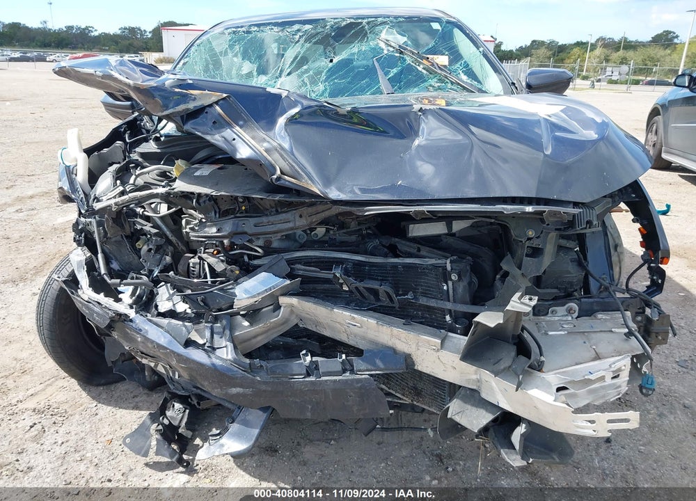 2018 HONDA CIVIC LX VIN: 2HGFC2F5XJH564303