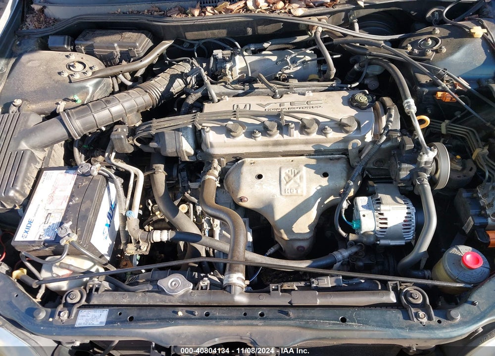 2001 HONDA ACCORD 2.3 EX VIN: 1HGCG56631A083082
