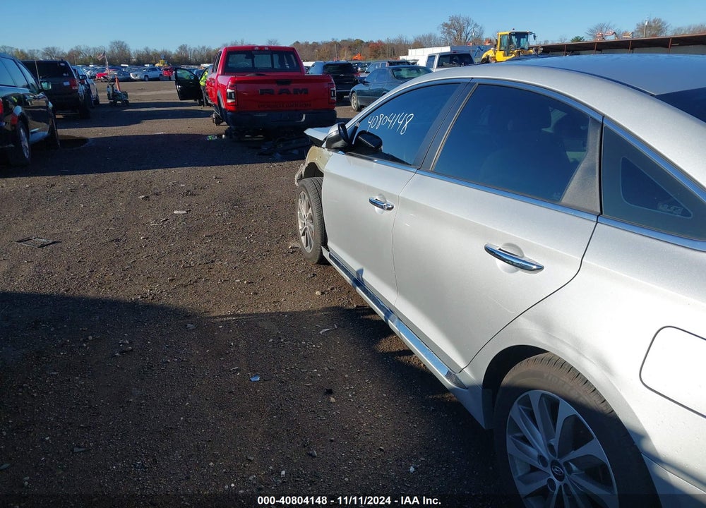 2017 HYUNDAI SONATA SPORT VIN: 5NPE34AF4HH588054