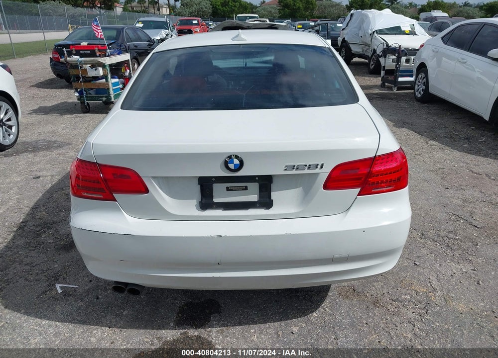 2011 BMW 328I VIN: WBAKE3C59BE769005