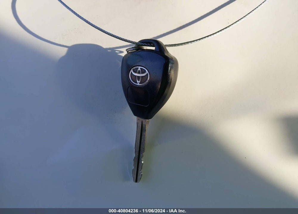 2007 TOYOTA CAMRY LE VIN: 4T1BE46K27U502632