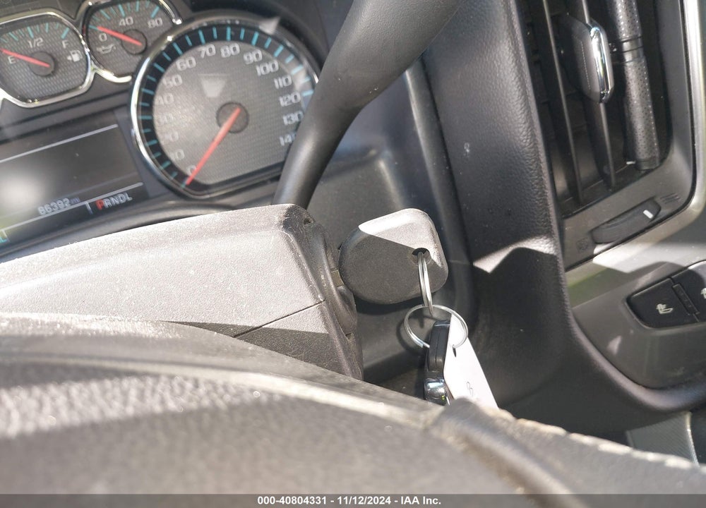 2018 CHEVROLET SILVERADO 1500 2LT VIN: 3GCUKREC7JG566267