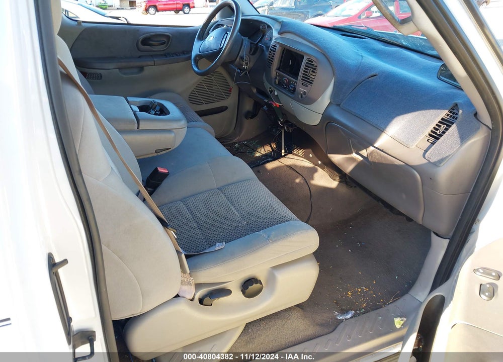 2003 FORD F-150 LARIAT/XL/XLT VIN: 2FTRX17W53CA10717