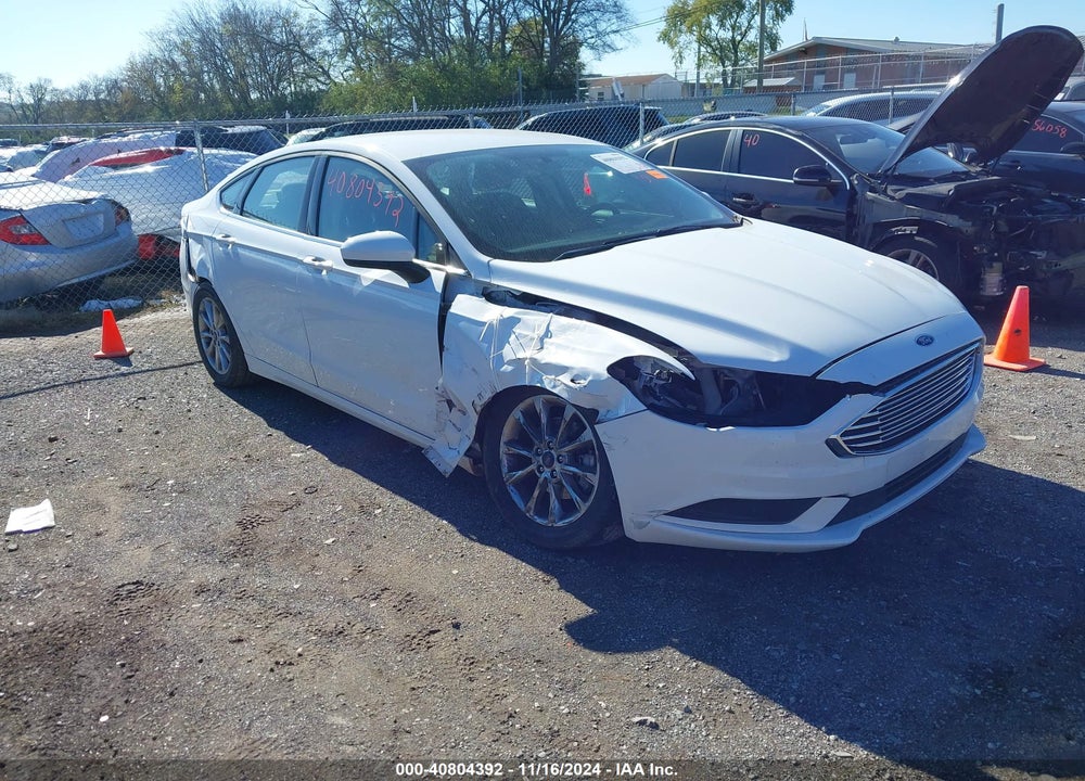 2017 FORD FUSION SE VIN: 3FA6P0HDXHR304192