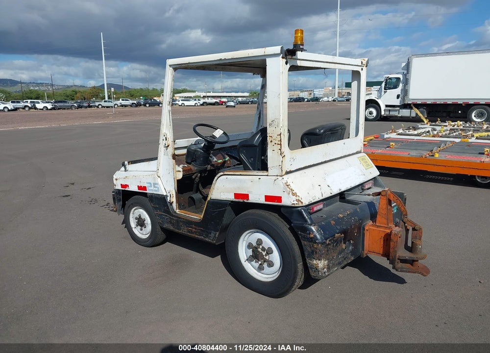 2011 EQUIPMENT STEEL TOYOTA 2TDU21 VIN: 00000000000211837