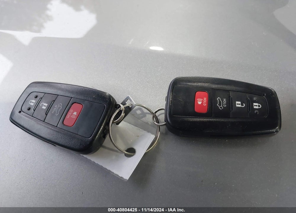 2023 TOYOTA RAV4 HYBRID XLE VIN: 4T3RWRFV4PU103232