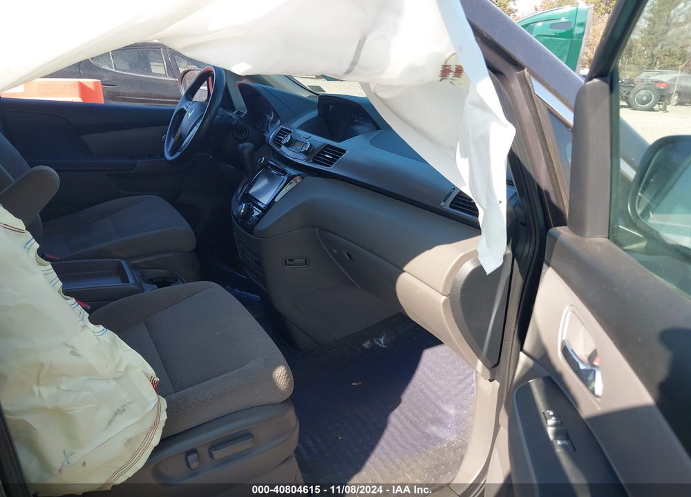 2016 HONDA ODYSSEY SE VIN: 5FNRL5H3XGB108132