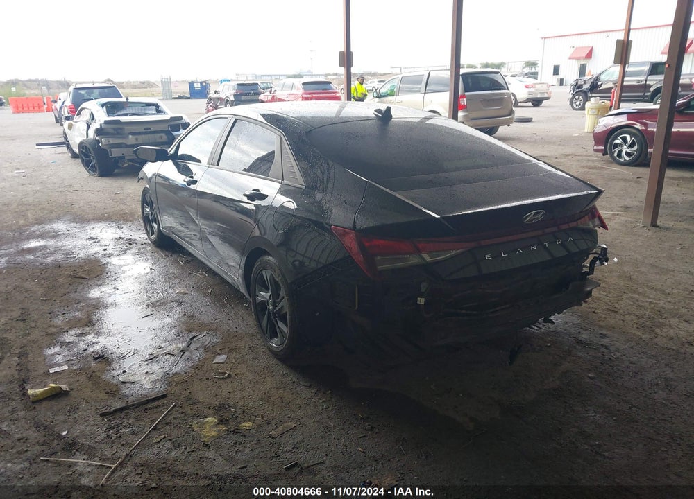 2022 HYUNDAI ELANTRA VIN: KMHLS4AG6NU295109