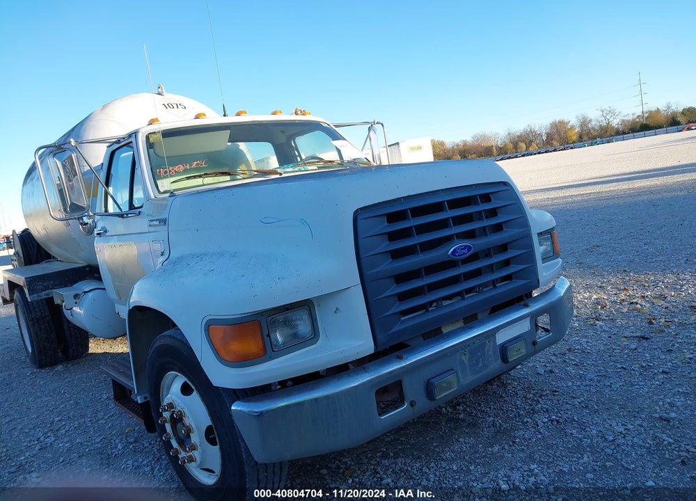 1997 FORD F700 VIN: 1FDXF7087VVA08839