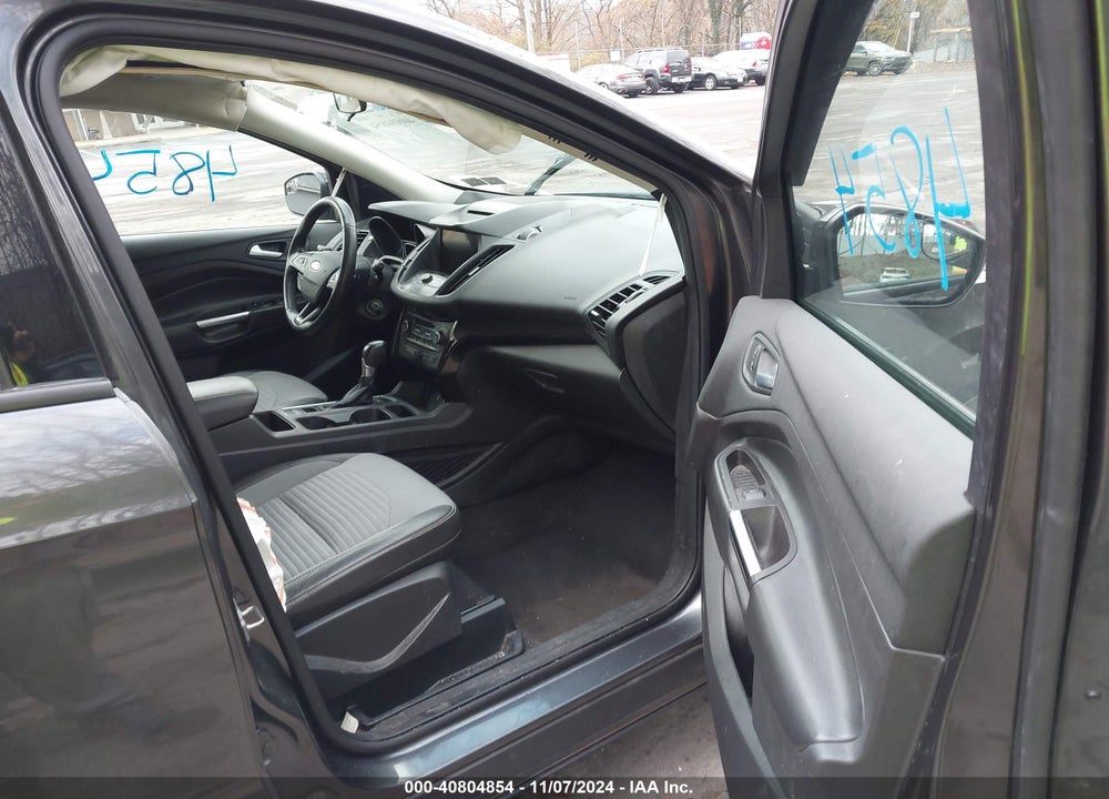 2018 FORD ESCAPE SE VIN: 1FMCU0GD4JUD42194