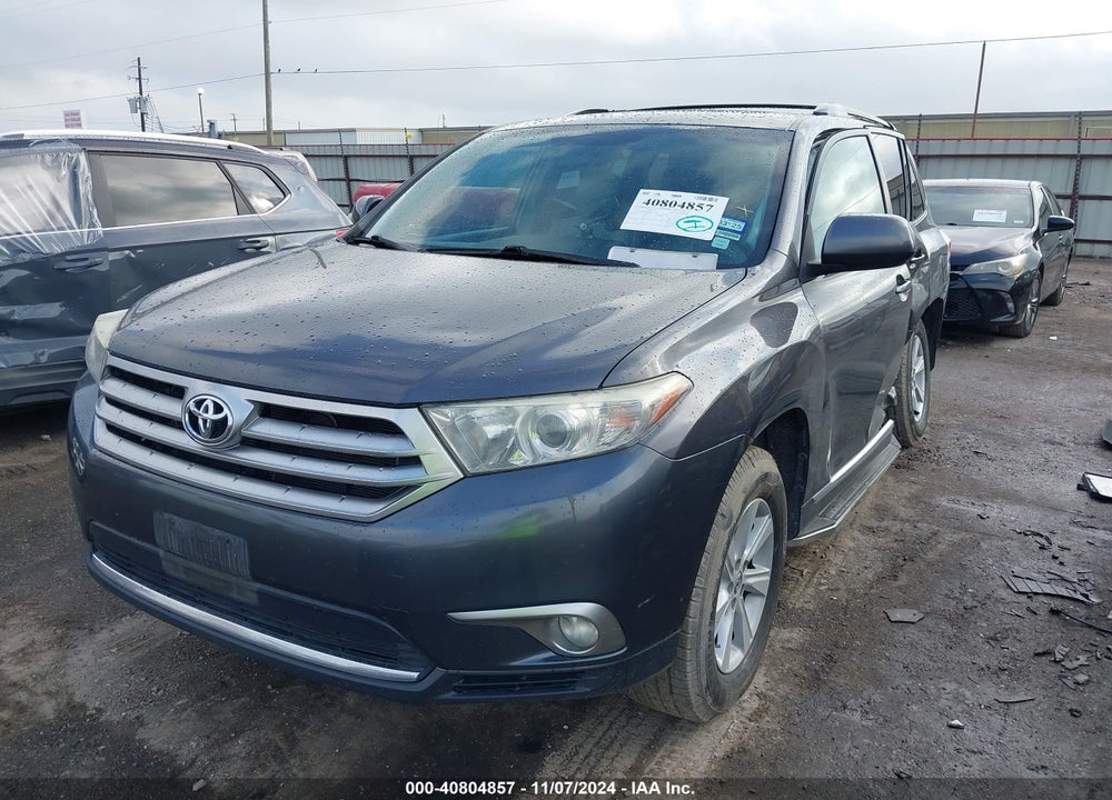 2013 TOYOTA HIGHLANDER PLUS/SE VIN: 5TDZK3EH8DS117801