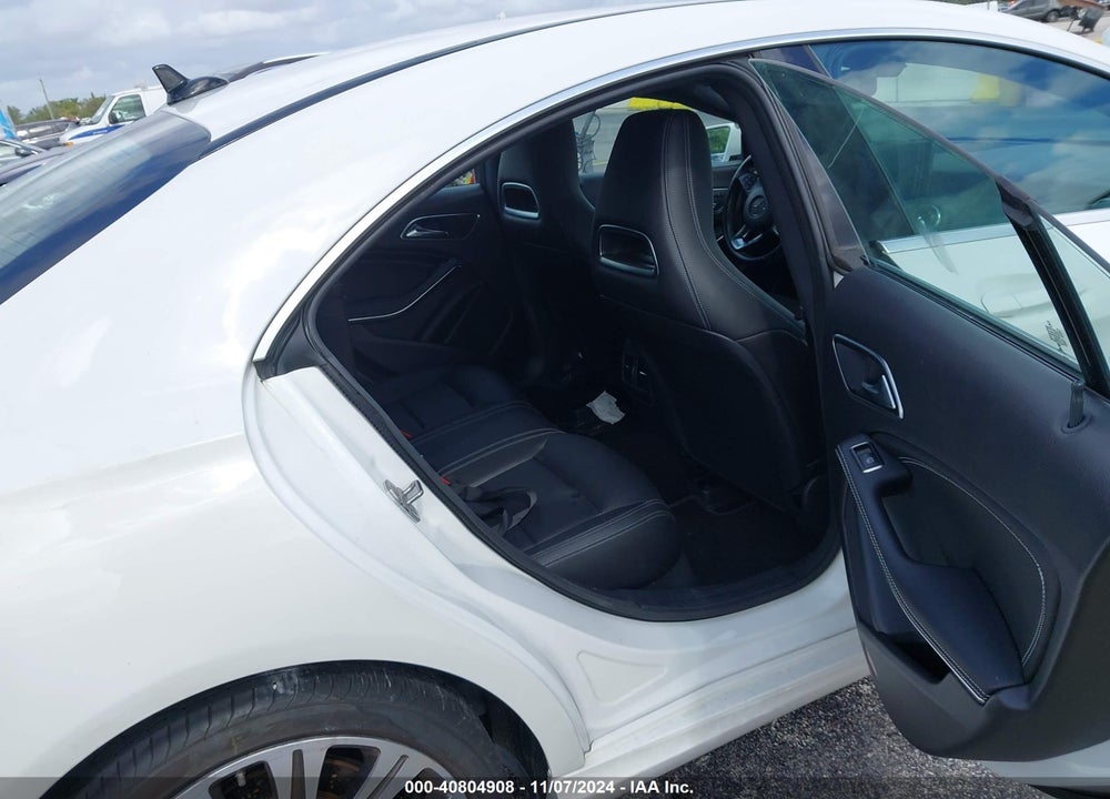 2018 MERCEDES-BENZ CLA 250 VIN: WDDSJ4EB3JN688562
