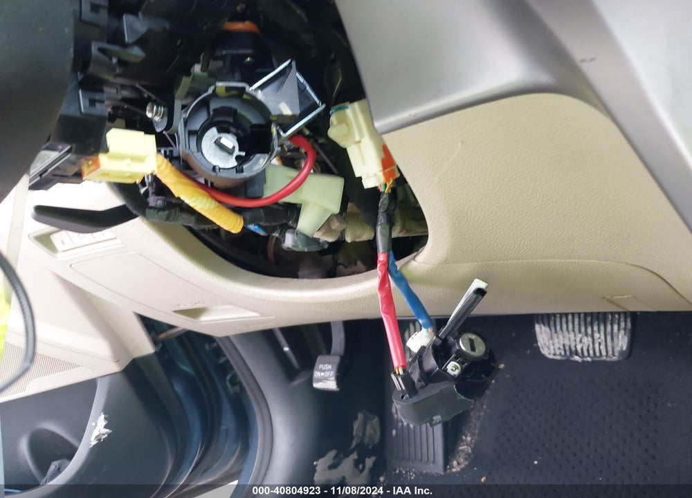 2015 HYUNDAI SONATA SE VIN: 5NPE24AF2FH245663