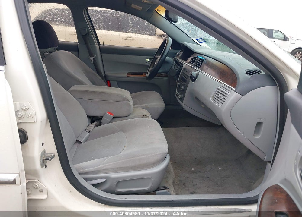 2007 BUICK LACROSSE CX VIN: 2G4WC582671185055