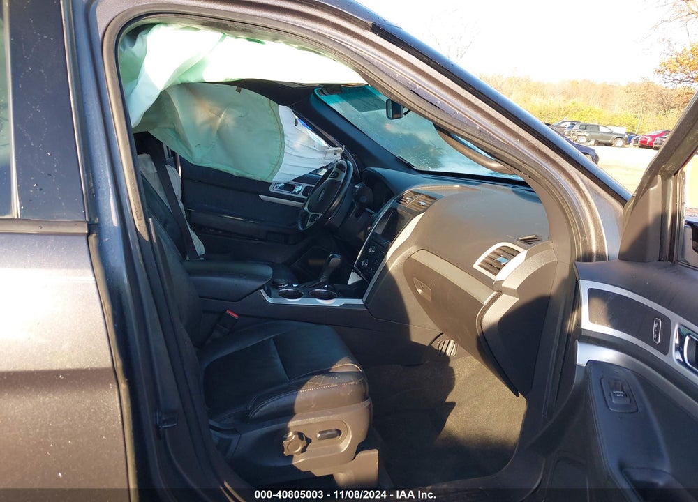 2011 FORD EXPLORER XLT VIN: 1FMHK8D86BGA69163