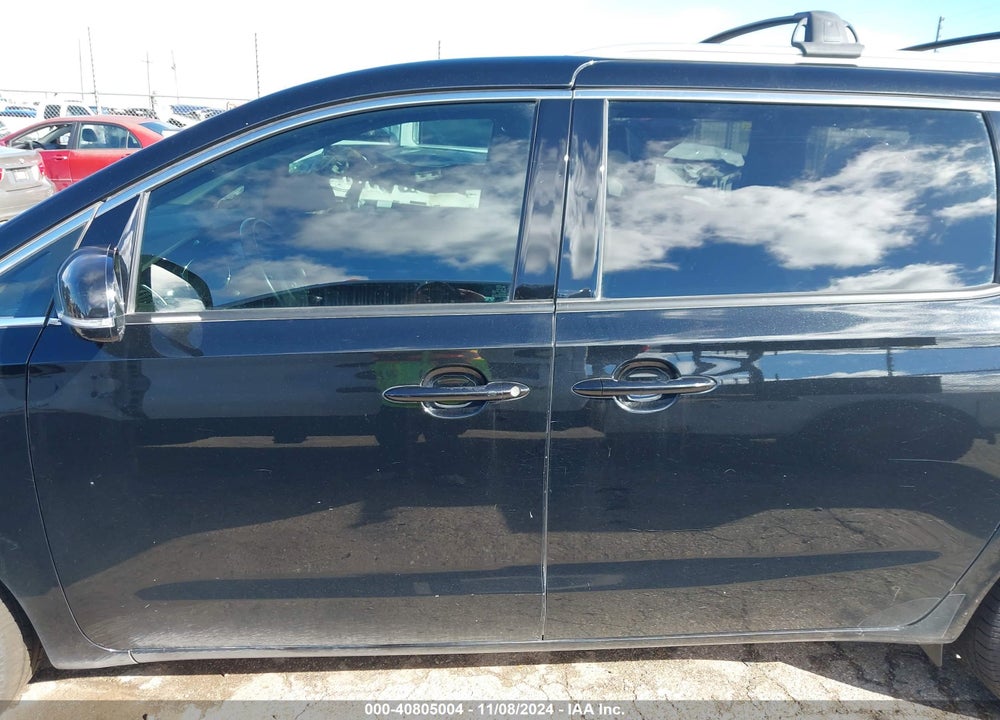 2016 KIA SEDONA EX VIN: KNDMC5C16G6146971