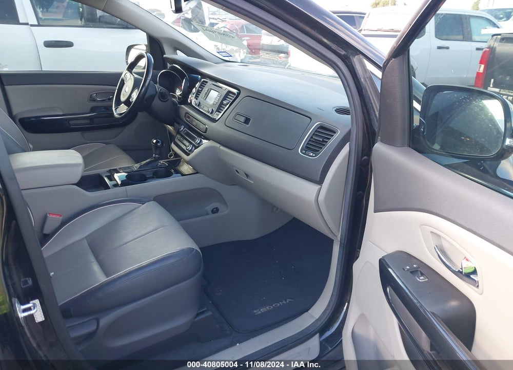 2016 KIA SEDONA EX VIN: KNDMC5C16G6146971