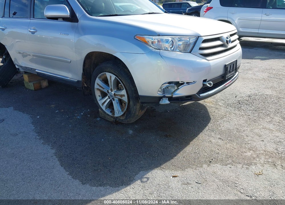 2011 TOYOTA HIGHLANDER LIMITED V6 VIN: 5TDDK3EH3BS081040