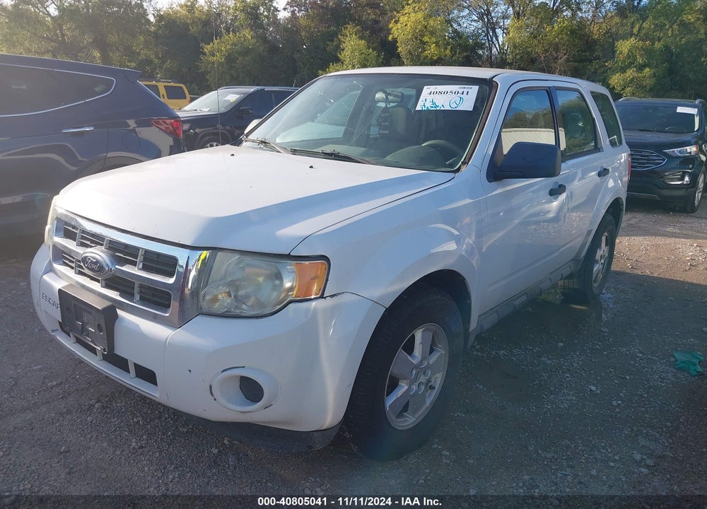 2010 FORD ESCAPE XLS VIN: 1FMCU9C72AKB50255
