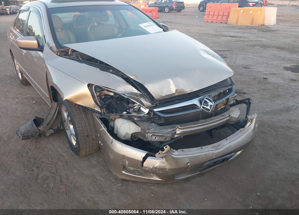 2007 HONDA ACCORD 2.4 EX VIN: 1HGCM568X7A155057