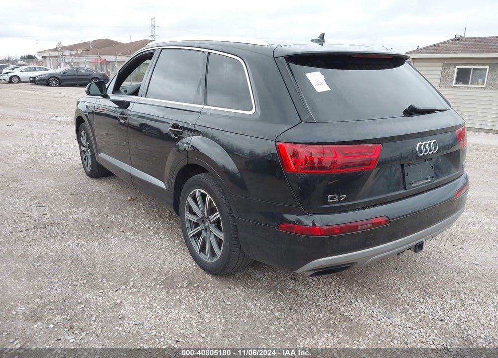 2017 AUDI Q7 3.0T PREMIUM VIN: WA1LAAF76HD040375