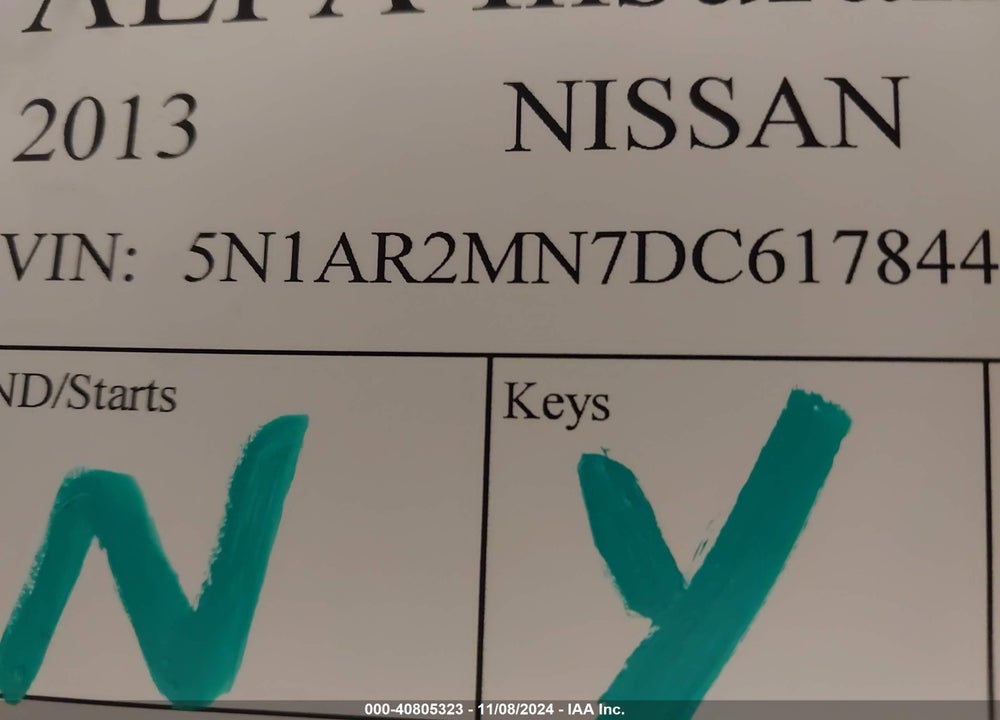 2013 NISSAN PATHFINDER PLATINUM VIN: 5N1AR2MN7DC617844