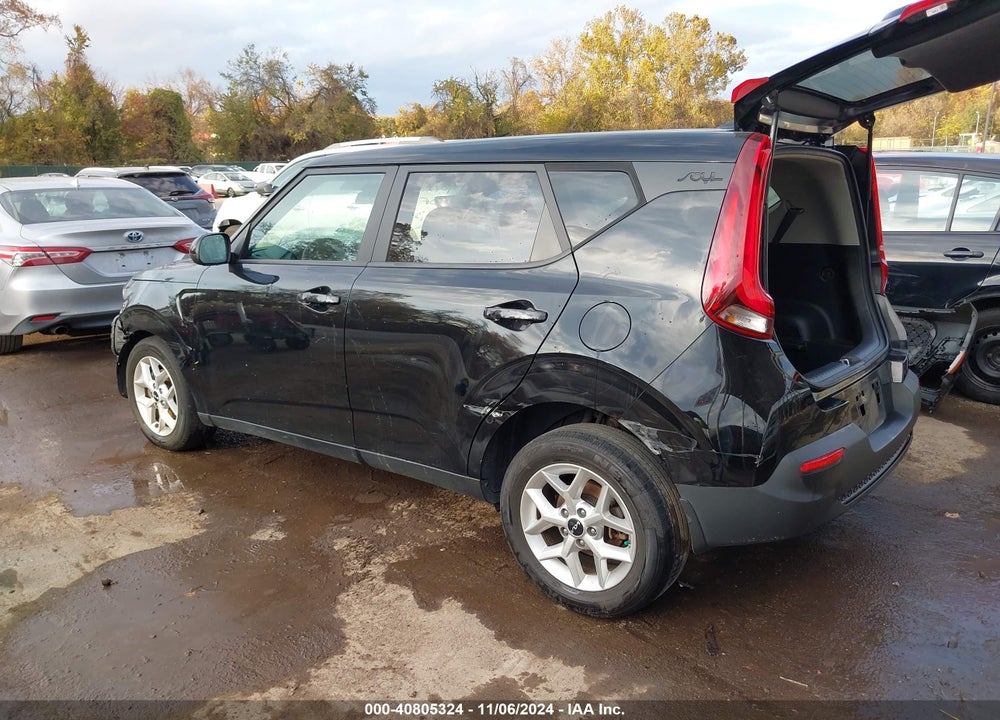 2022 KIA SOUL LX VIN: KNDJ23AU5N7183671