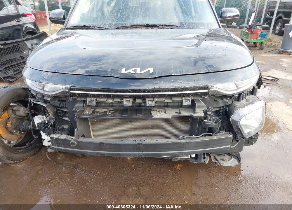 2022 KIA SOUL LX VIN: KNDJ23AU5N7183671