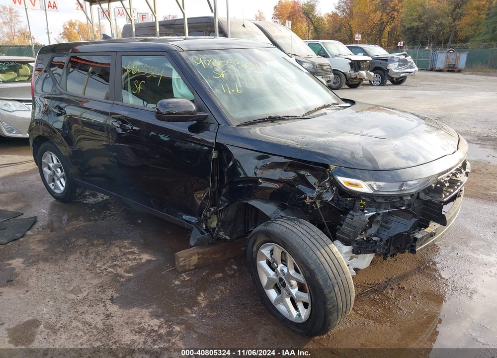 2022 KIA SOUL LX VIN: KNDJ23AU5N7183671