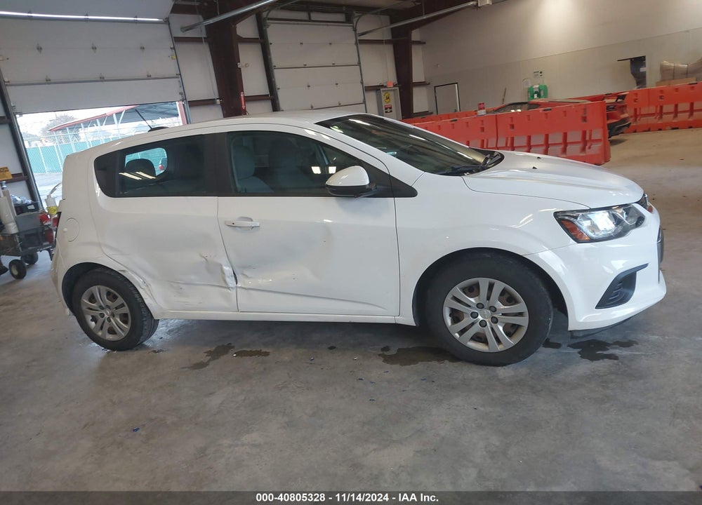 2019 CHEVROLET SONIC LT AUTO VIN: 1G1JG6SB2K4141433