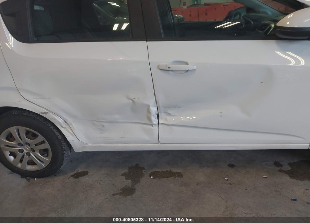 2019 CHEVROLET SONIC LT AUTO VIN: 1G1JG6SB2K4141433