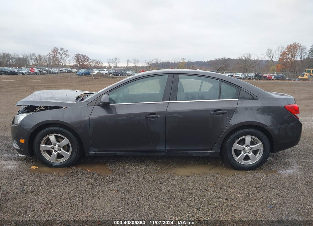 2014 CHEVROLET CRUZE 1LT AUTO VIN: 1G1PC5SB6E7233745