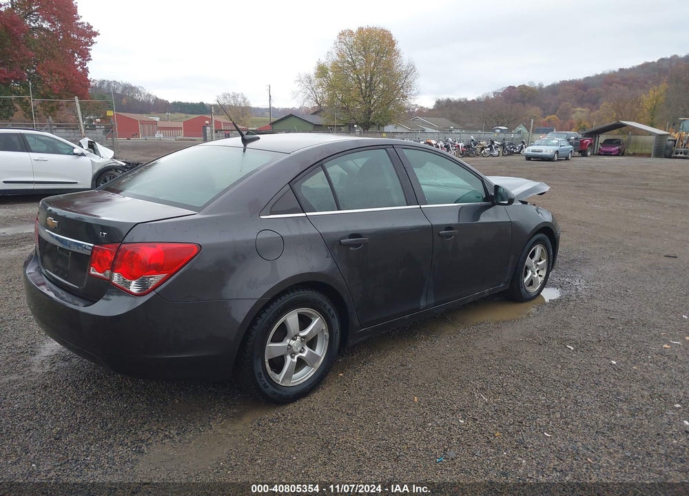 2014 CHEVROLET CRUZE 1LT AUTO VIN: 1G1PC5SB6E7233745