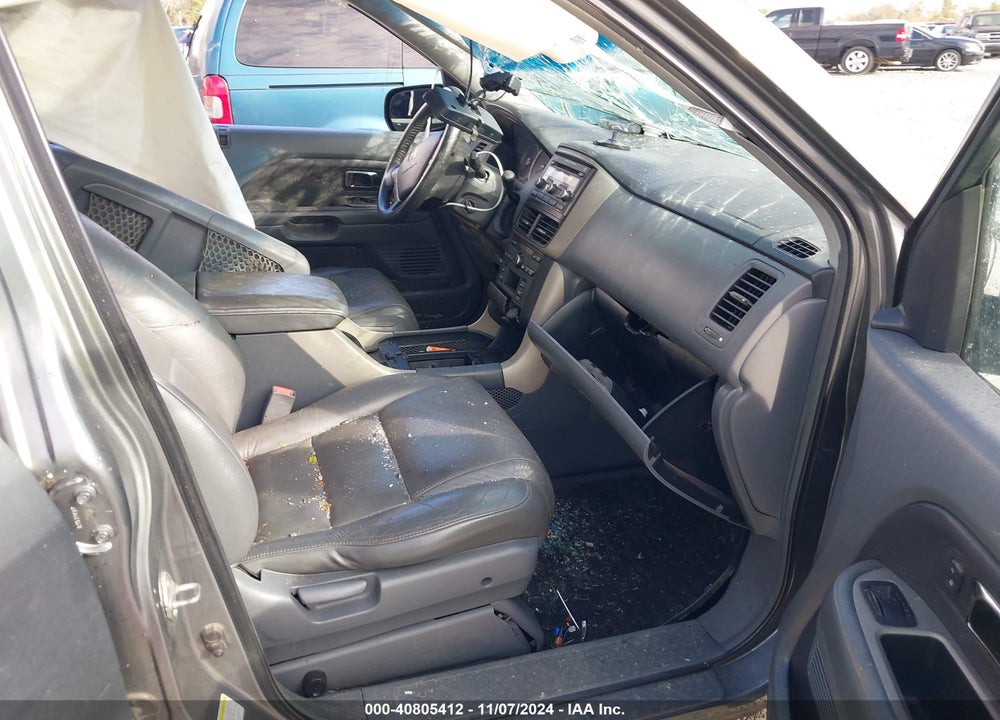 2008 HONDA PILOT EX-L VIN: 5FNYF28538B020088