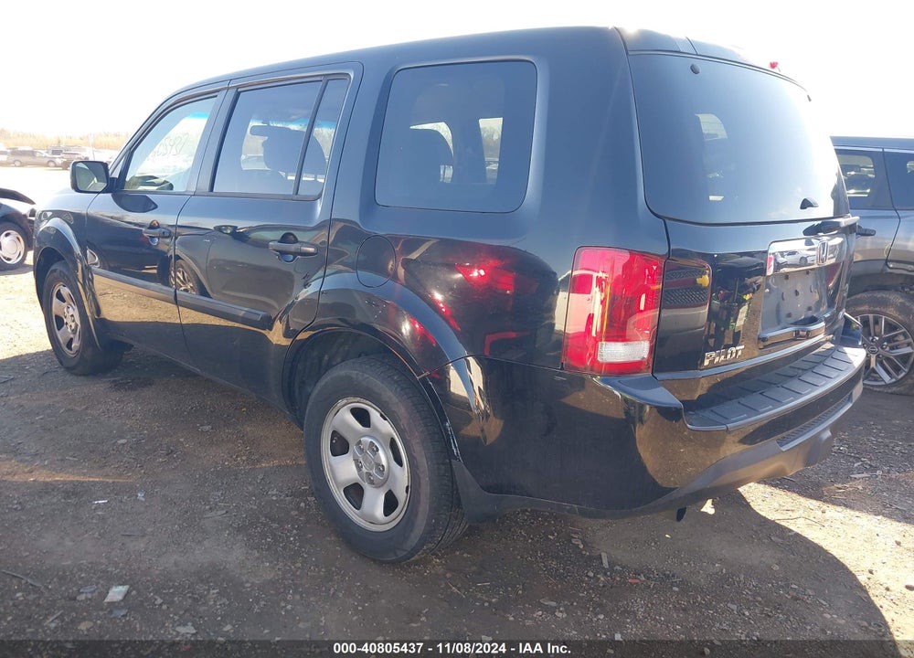 2013 HONDA PILOT LX VIN: 5FNYF4H22DB079743