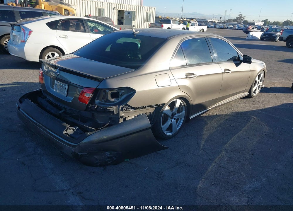 2010 MERCEDES-BENZ E 550 VIN: WDDHF7CB2AA067241