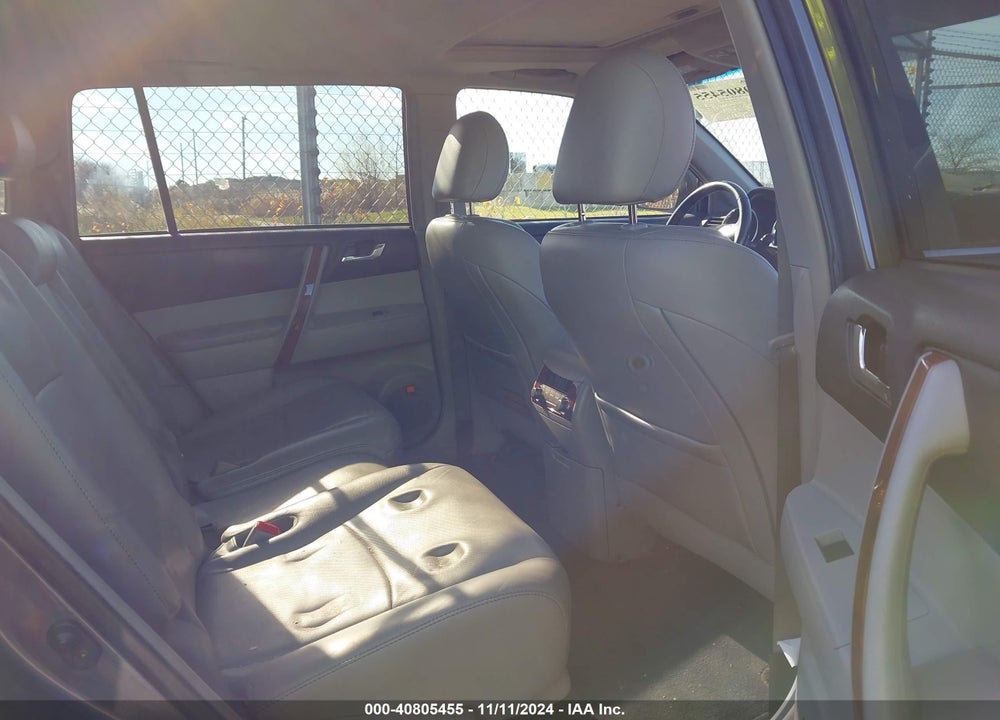 2013 TOYOTA HIGHLANDER LIMITED V6 VIN: 5TDDK3EHXDS211902