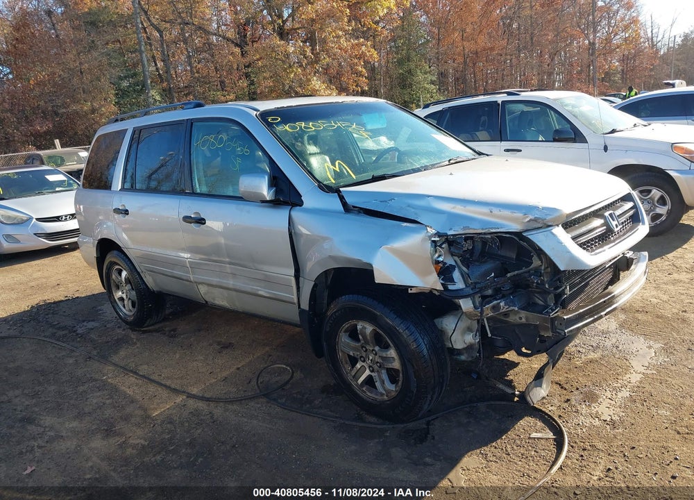 2005 HONDA PILOT EX-L VIN: 5FNYF18695B009403