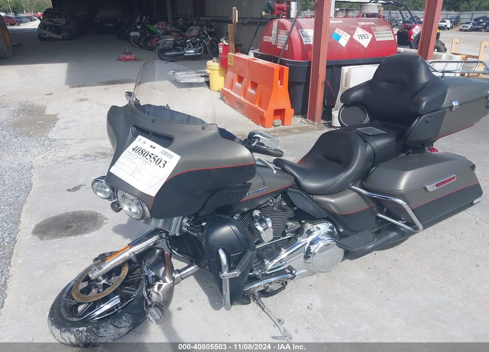 2018 HARLEY-DAVIDSON FLHTK ULTRA LIMITED VIN: 1HD1KED14JB662148