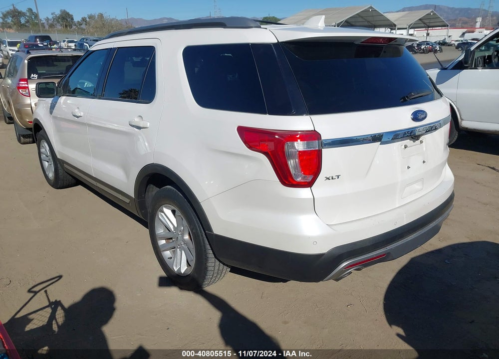 2017 FORD EXPLORER XLT VIN: 1FM5K7DH8HGC32692